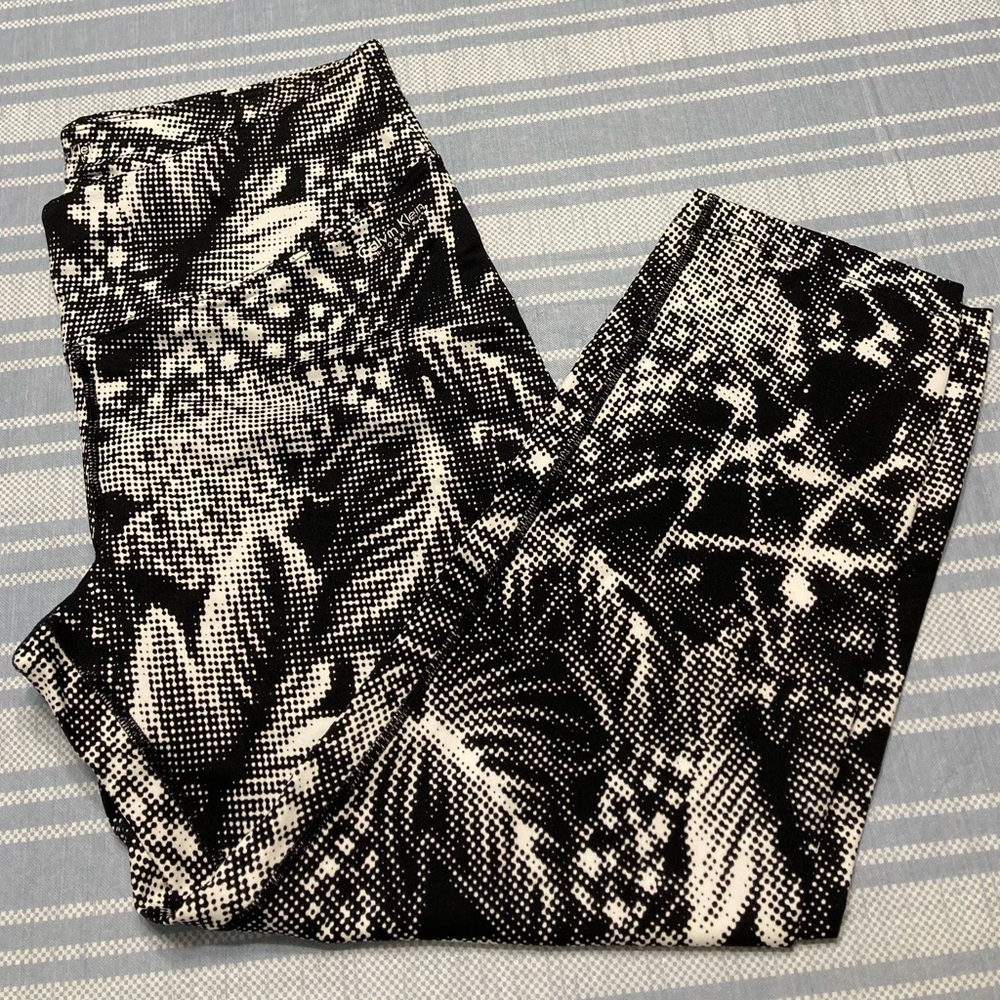 Calvin Klein Performance black and white leggings.